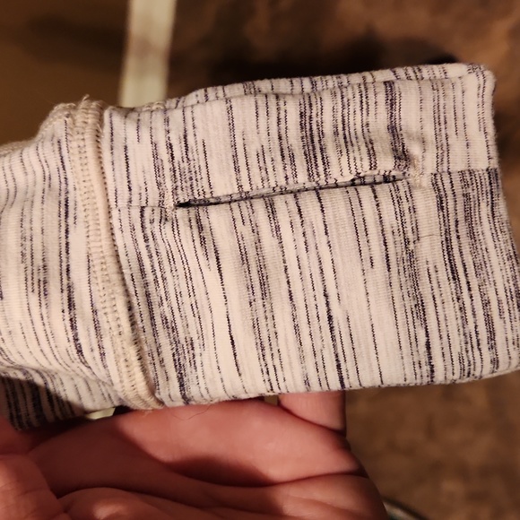 LULULEMON JACKET - Picture 12 of 15